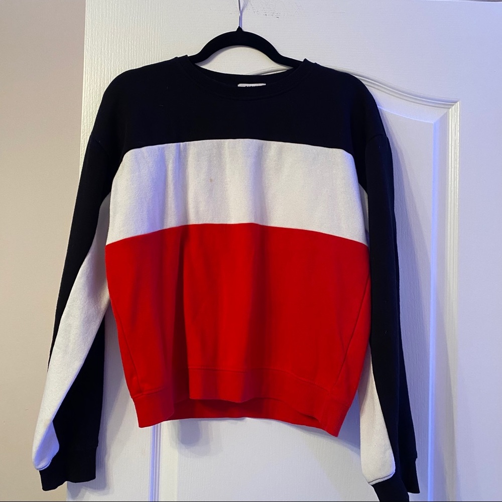 💕 • Garage Crewneck Sweater